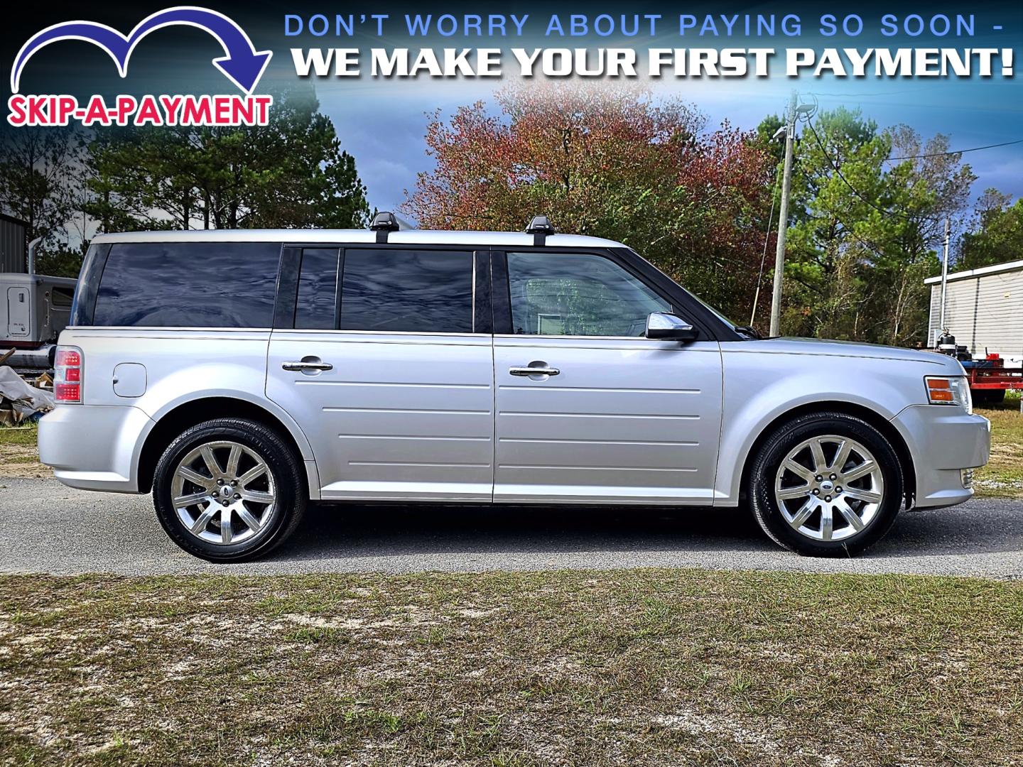 2012 Silver Ford Flex Limited FWD (2FMGK5DC3CB) with an 3.5L V6 DOHC 24V engine, 6-Speed Automatic Overdrive transmission, located at 18001 Kellogg Rd, Saucier, MS, 39574, (228) 832-1441, 139.421463, -76.641457 - Photo#1